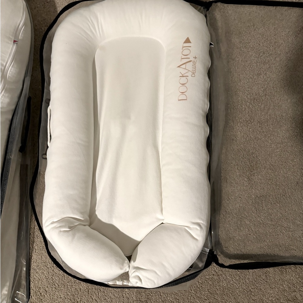 DockATot Deluxe+ Plus White Infant Lounger Pillow Cushion Baby Dock